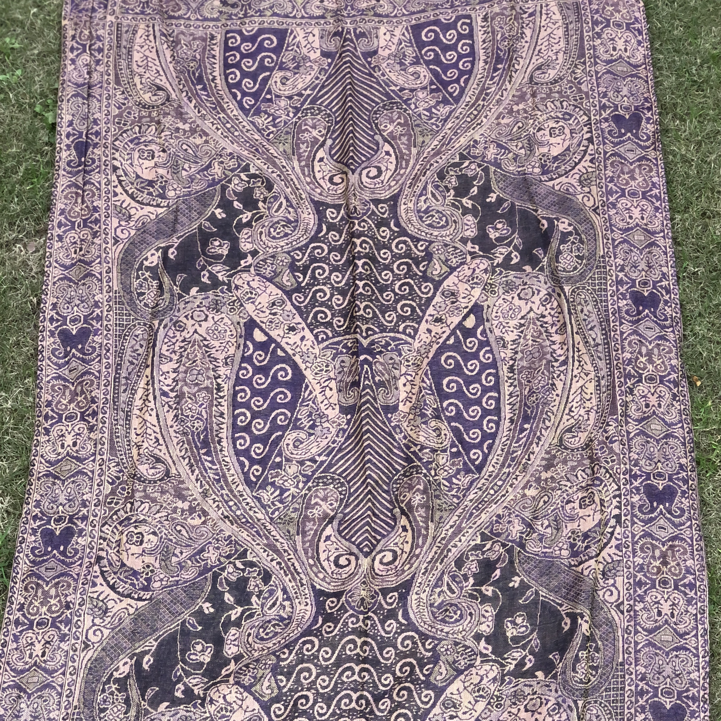 Deep Purple Pashmina Shawl | Design. 002