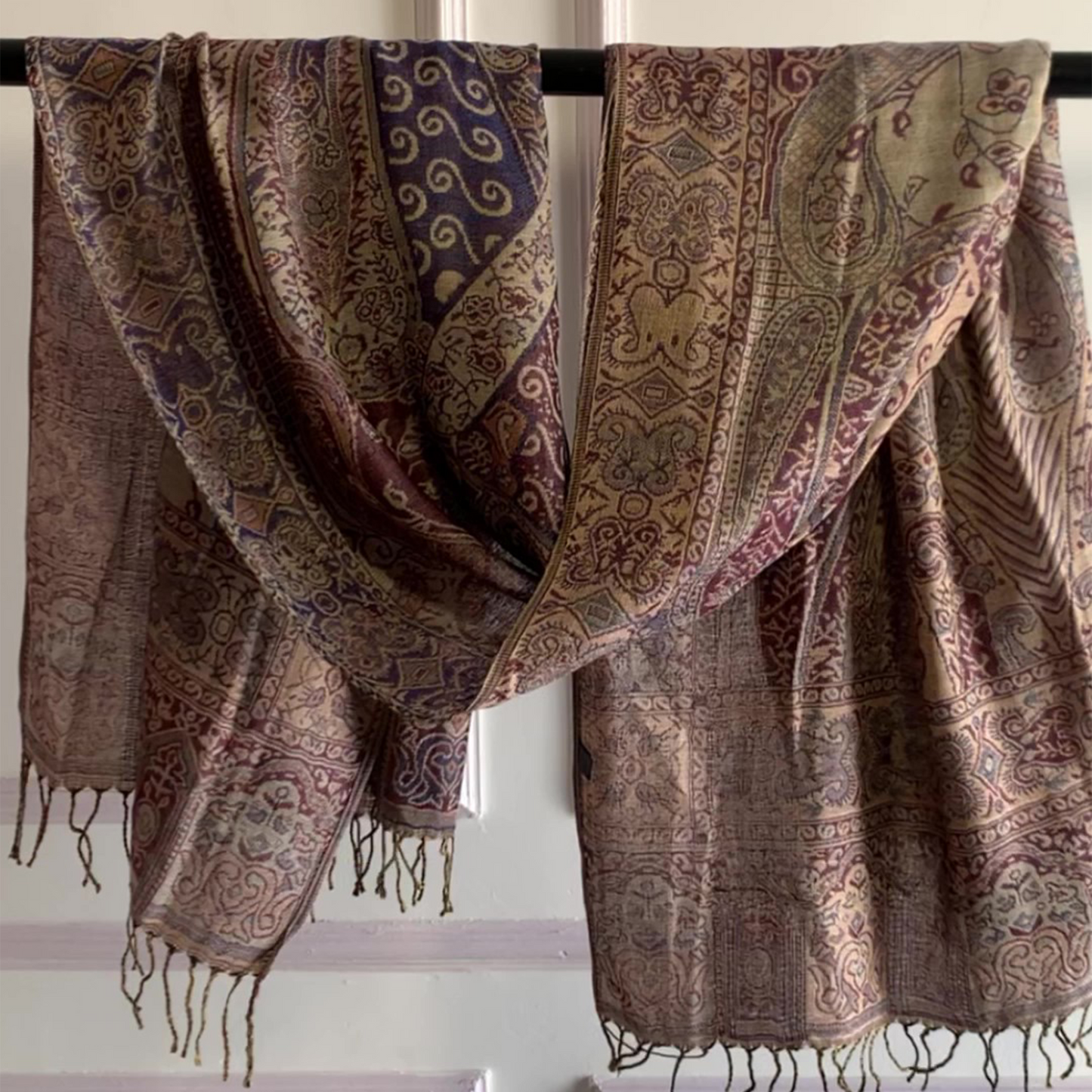 Deep Purple/Multi Colour Pashmina Shawl | Design. 002