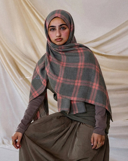 Mixed Plaid Hijab [pink edition] //. shaam e khazaan '26