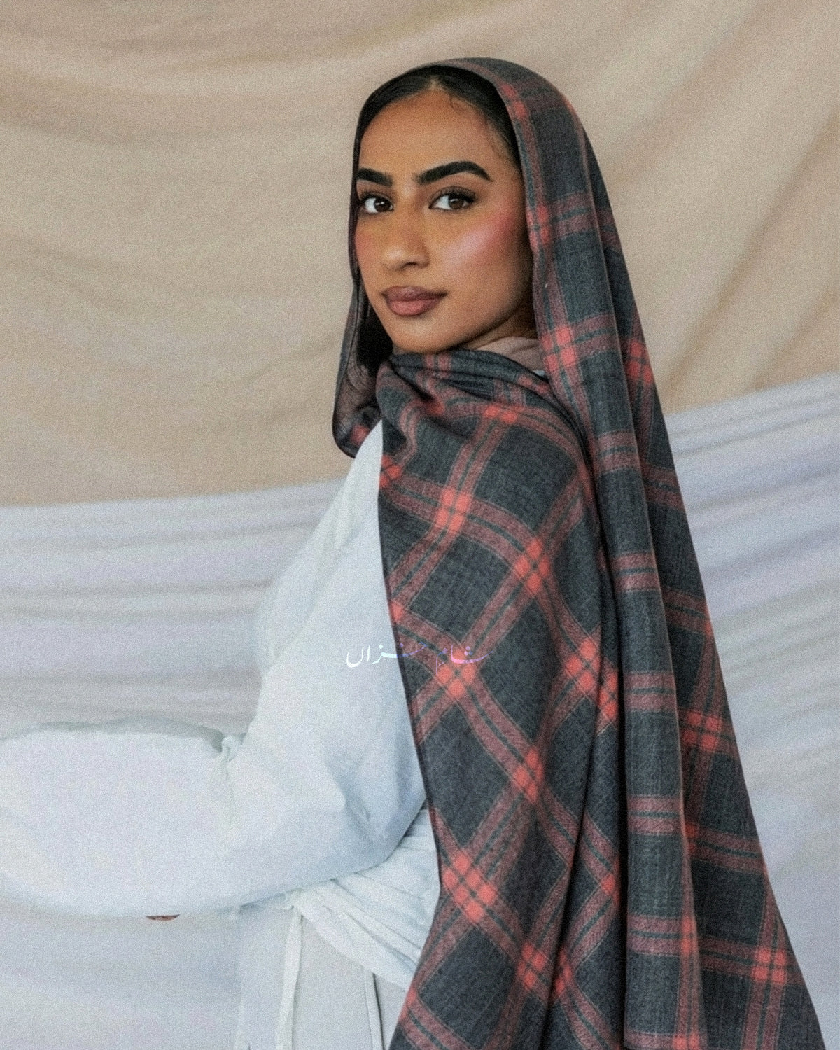 Mixed Plaid Hijab [pink edition] //. shaam e khazaan '26